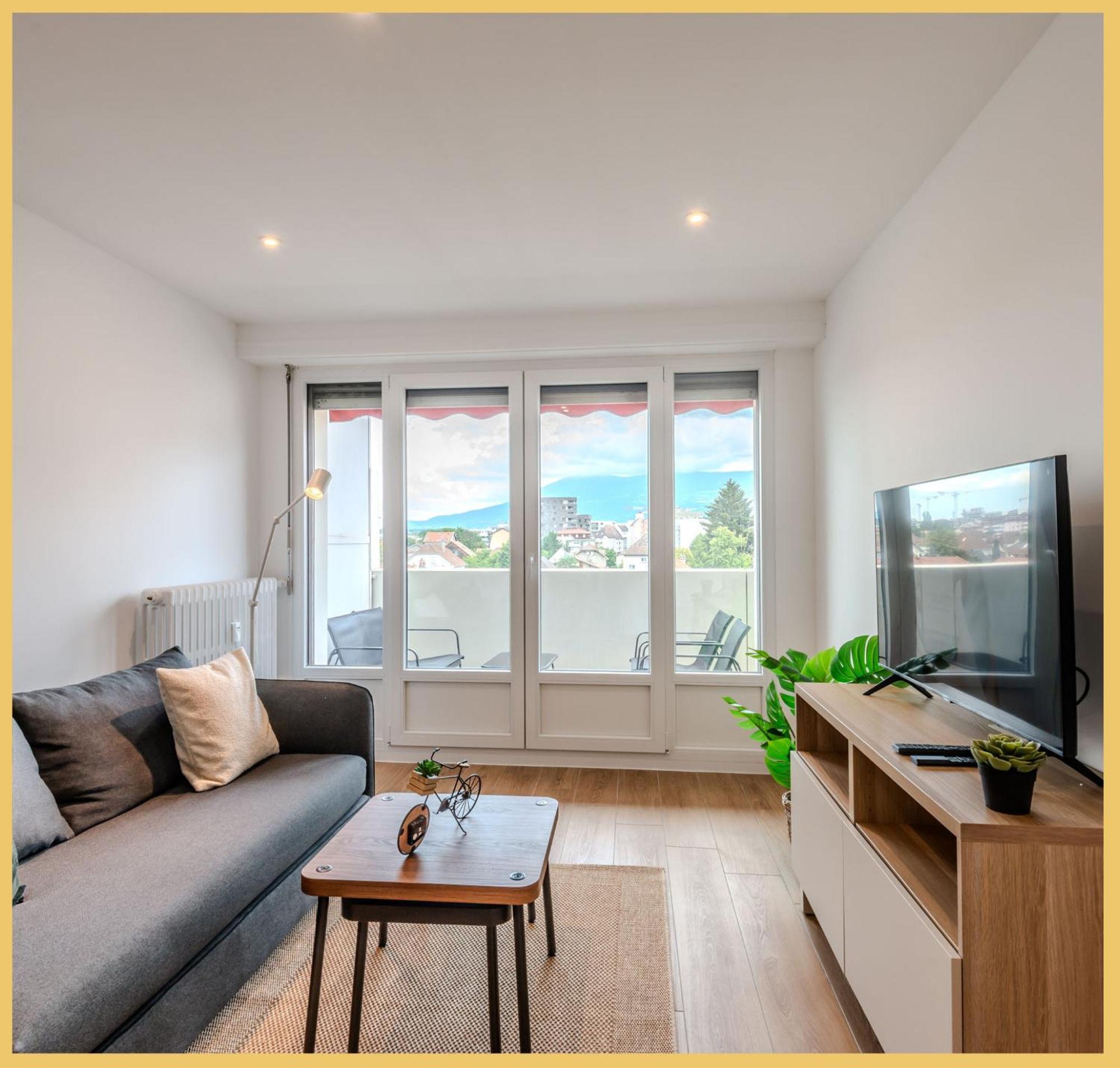 Chez Gwen I T3 I Gaillard Apartment Bagian luar foto